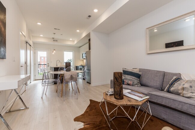 Photo - 1233 N 27th St Unit B