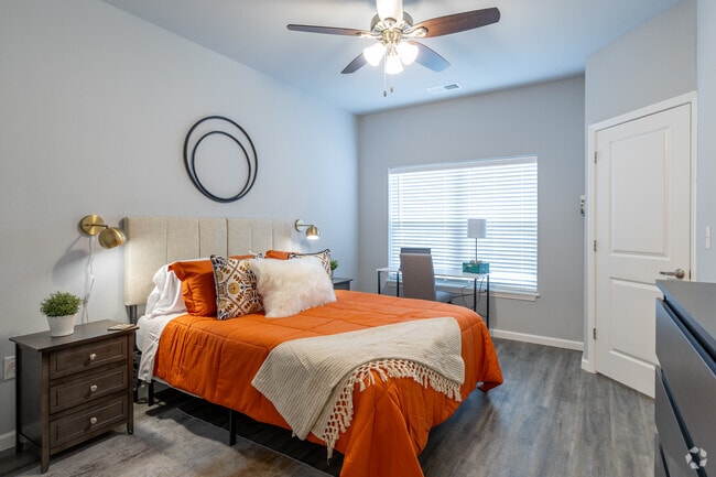 2BR, 2BA - 1135SF Bedroom 2 - The Commons Apartments