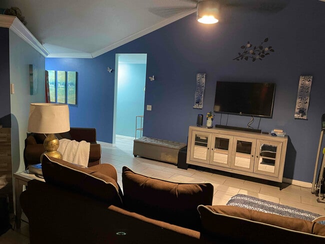 Photo - 2825 Danforth Dr