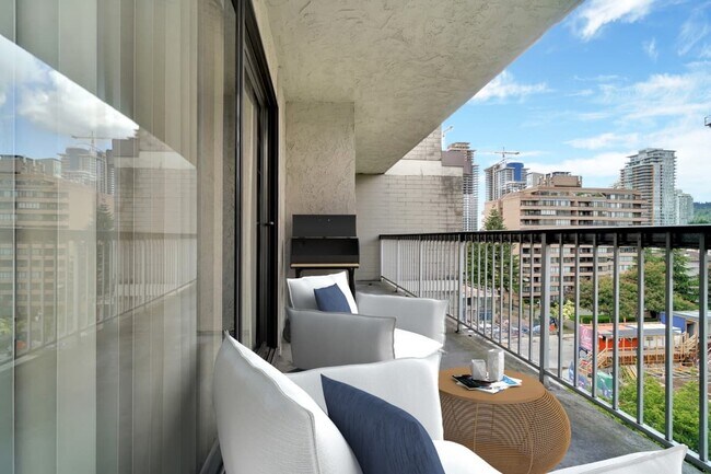 Sydney Place Apartments