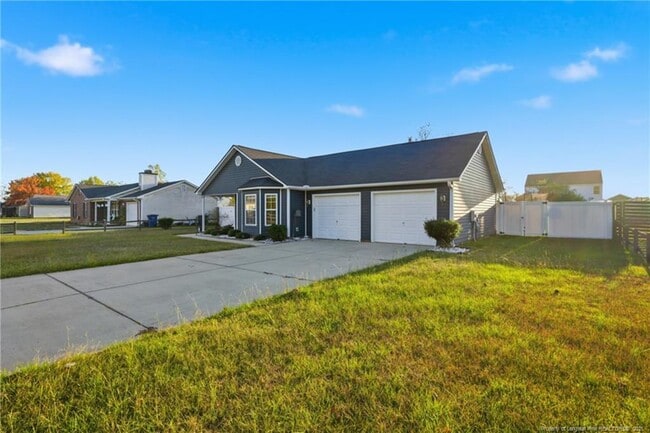 Photo - 419 Northwoods Dr