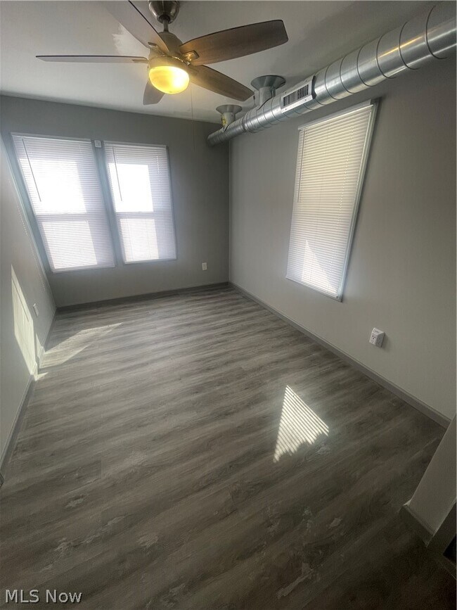 Photo - 12007 Beulah Ave Unit up