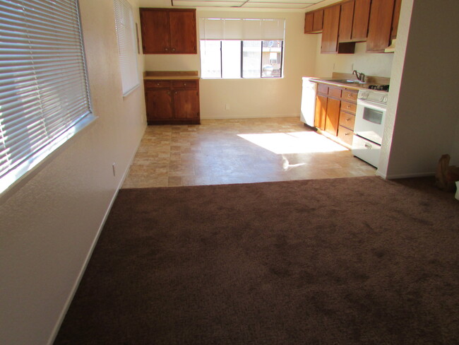 Cocina - 5271 Bishop St Apartamentos Unidad B