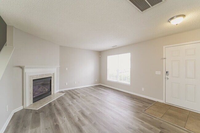 Photo - 5128 Deerton Rd