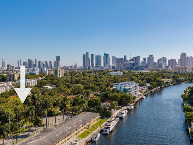 Photo - 1009 NW 11th Ct