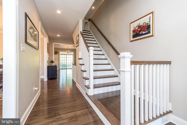 Photo - 306 Liam Ln