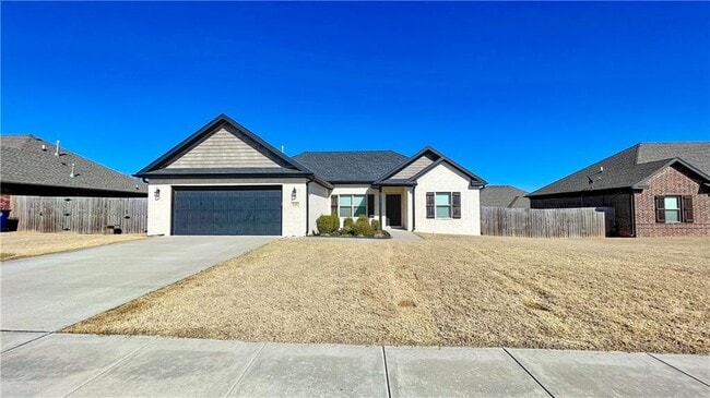 Photo - 610 Captain Hopkins St