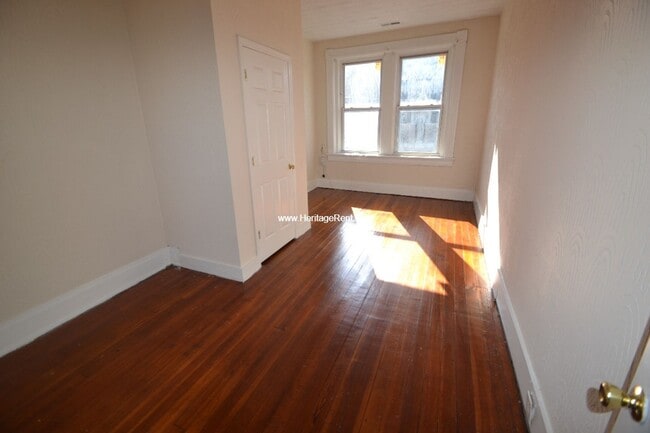 Photo - 1042 Marshall Ave Unit 1042 Marshall Avenue 3rd Floor