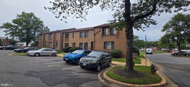 Building Photo - 3103 Apple Rd NE