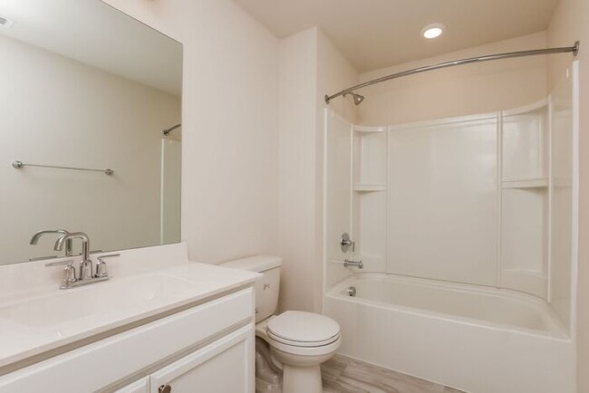 Photo - 2508 Elmcroft Ave