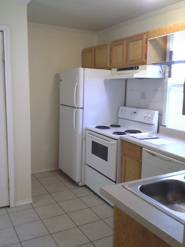 Photo - 3405 Dorothy Ln