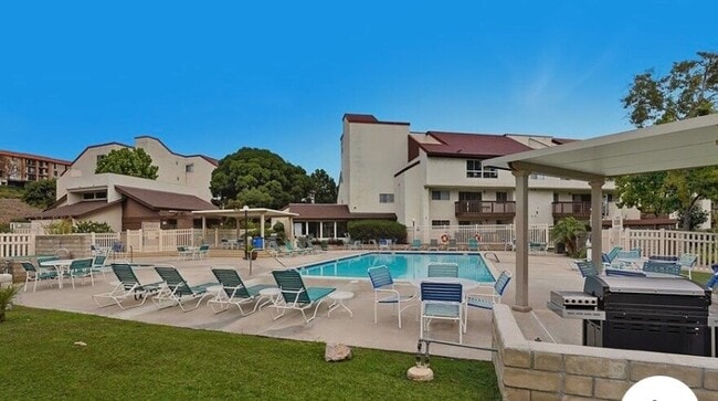 Photo - 6151 Rancho Mission Rd Unidad 307