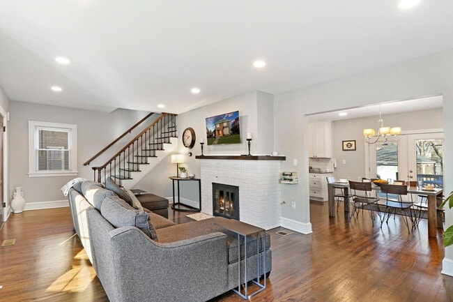 Photo - 1317 N Jackson St Unit ID1265539P