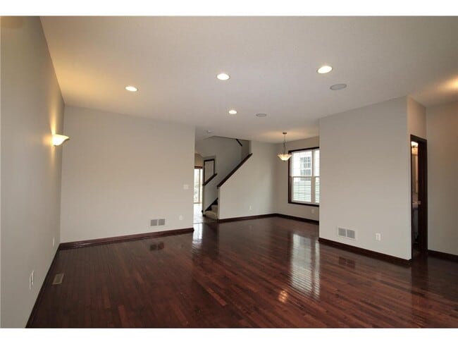 Photo - 10003 Pincherry Ln