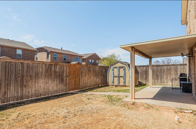 Photo - 8703 10th St