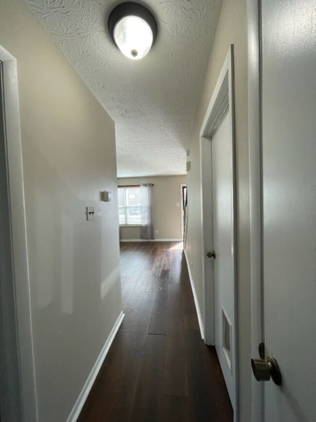 Photo - West Knoxville!  Short or long term lease options available .  2 bedroom with additional large bo...