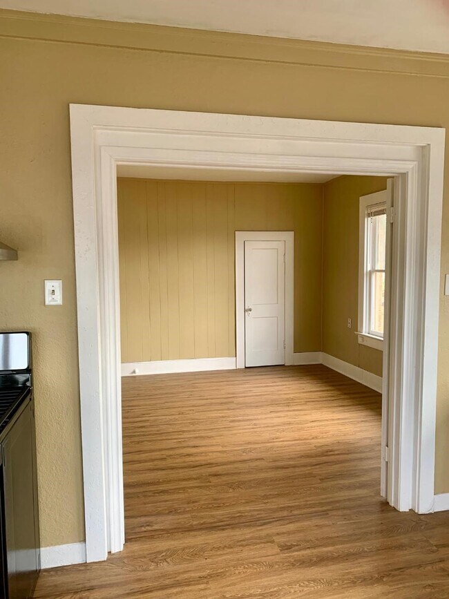 Photo - 2317 Wilshire St