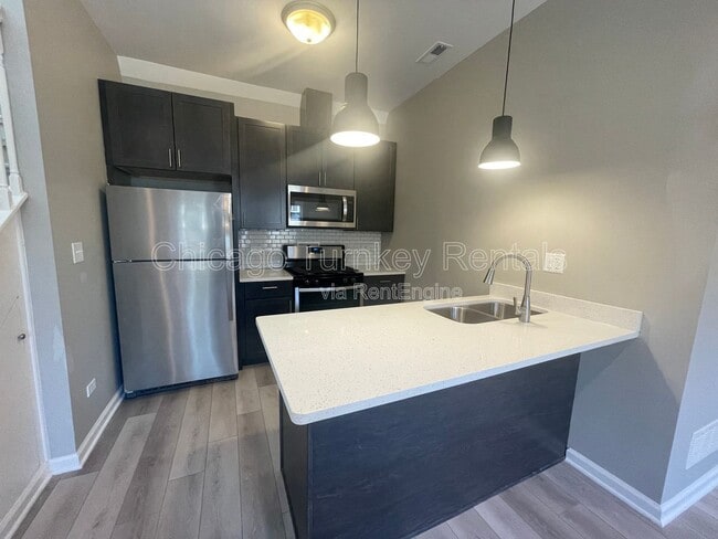 Photo - 2624 W 24th St