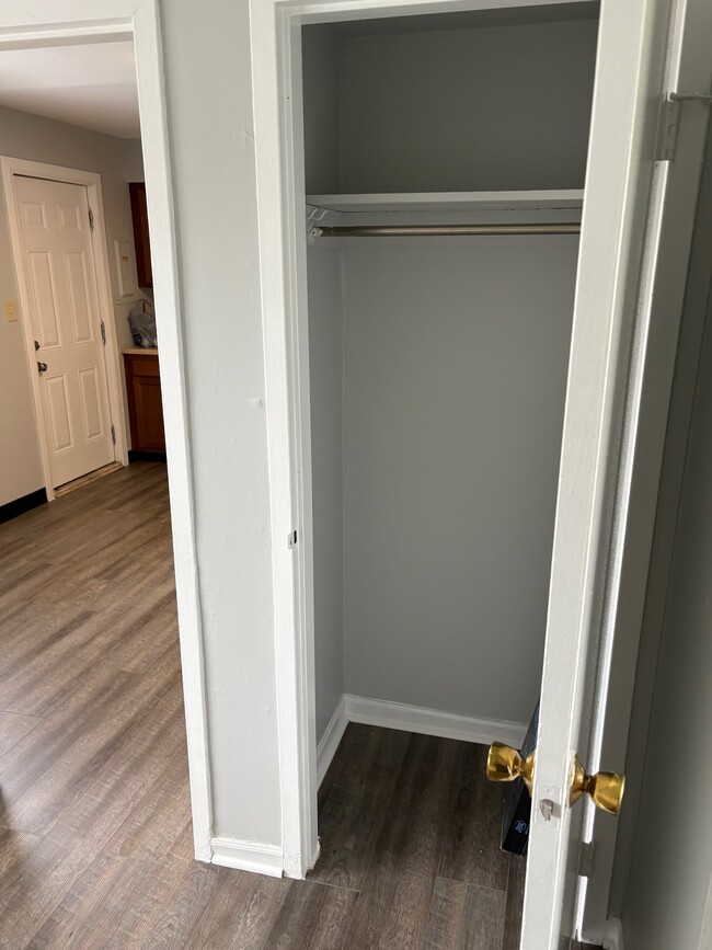 Photo - 205 Buckeye Cir