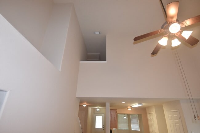 Photo - 1035 Junction Ct