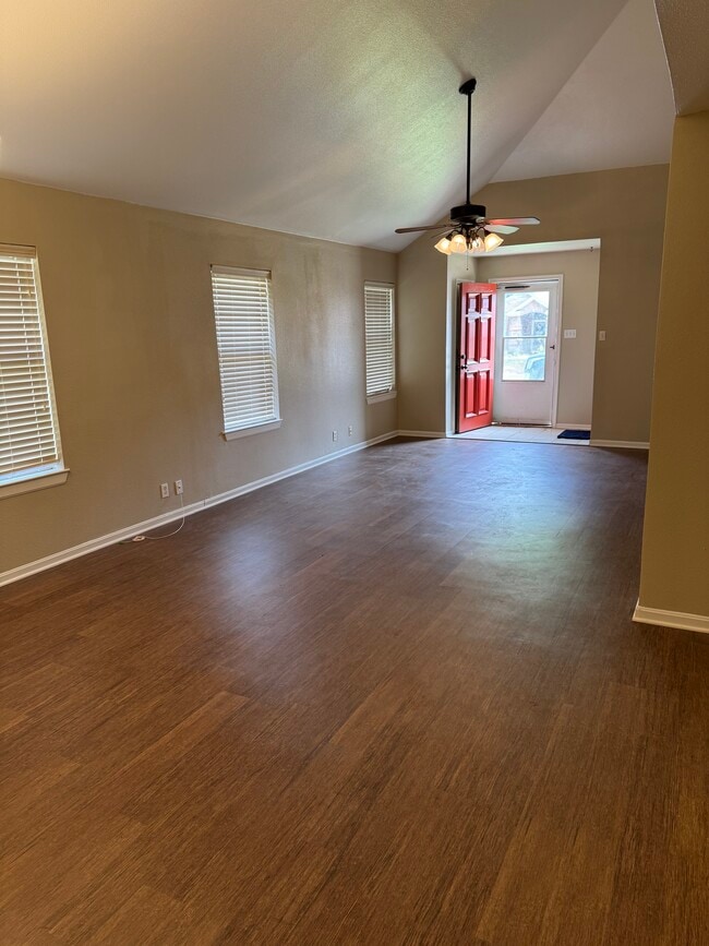 Photo - 1910 Monte Cristo Way