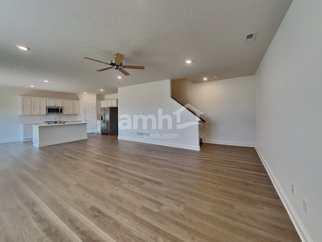 9181 Henley Ave