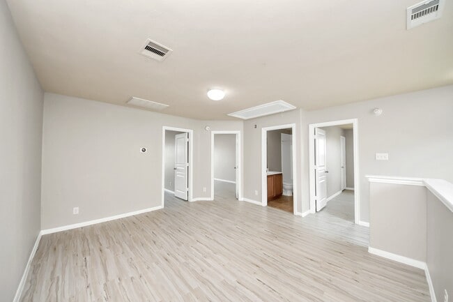 Building Photo - 7515 Morgan Ranch Tr