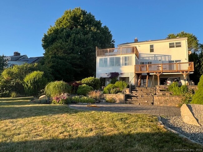 Photo - 123 Seneca Dr