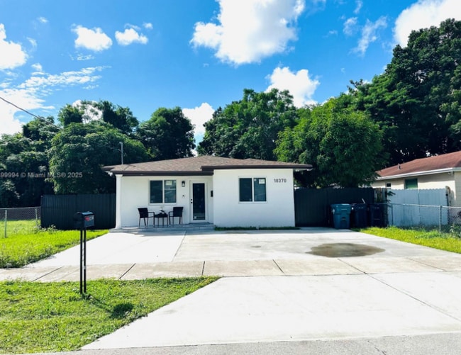 Photo - 10370 SW 174th Ter