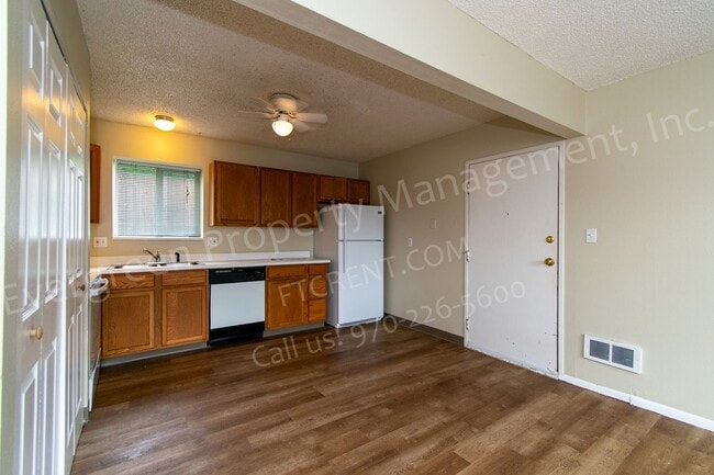 Photo - 1931 Ross Ct