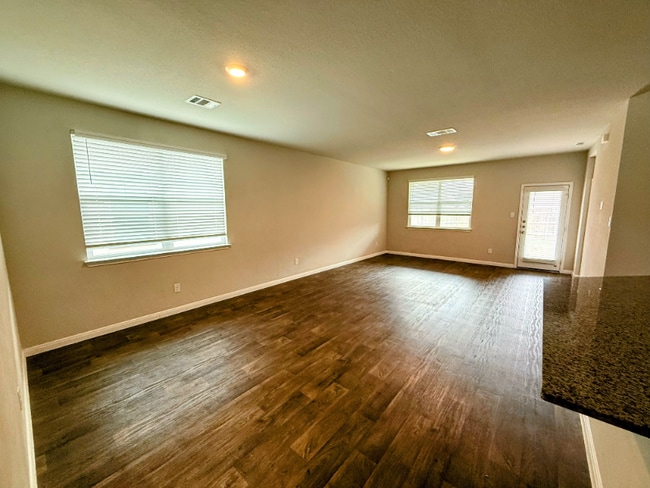 Photo - 157 Jayden Dr