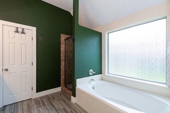 Photo - 2306 Coleridge Ct