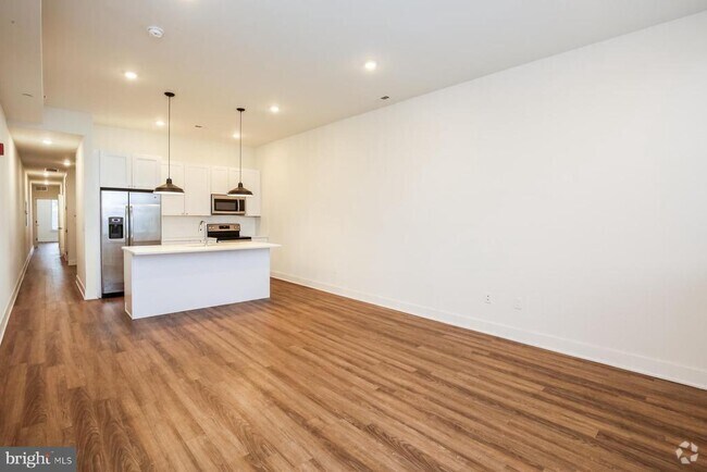 Building Photo - 5017 Baltimore Ave Unit 301 Rental