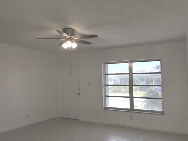 Photo - 8409 NW 59th Ct