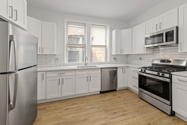 Photo - 1349 W Taylor St Unit 2F
