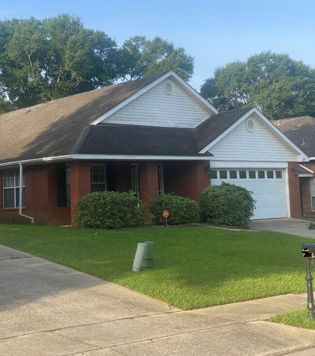 Photo - 8251 Magnolia Village Dr N