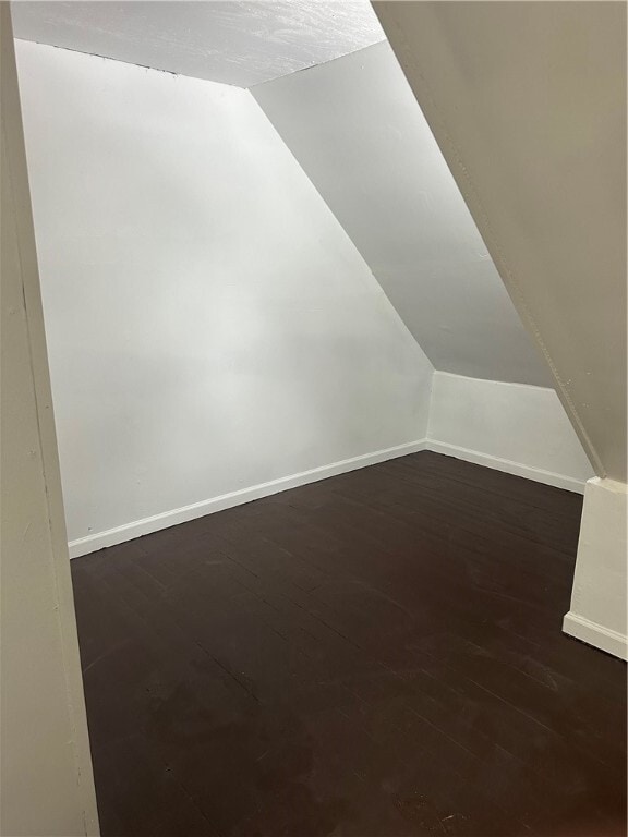 Photo - 557 Glide St