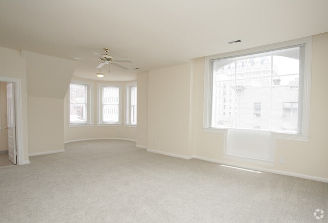 Photo - Queen Anne Belvedere