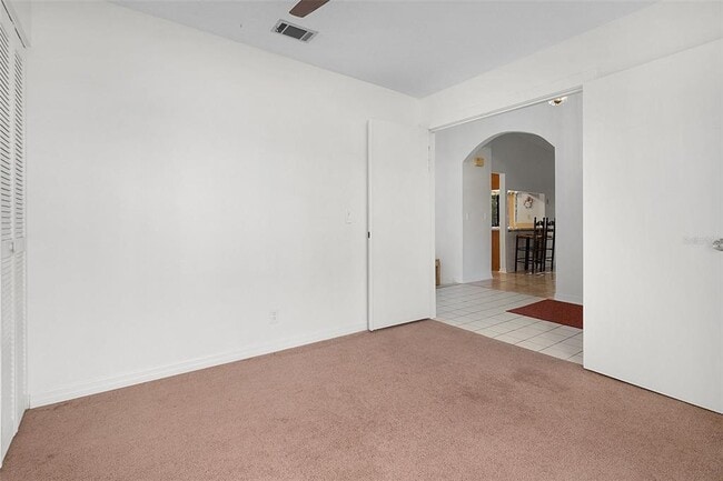 Photo - 712 E Flag Way