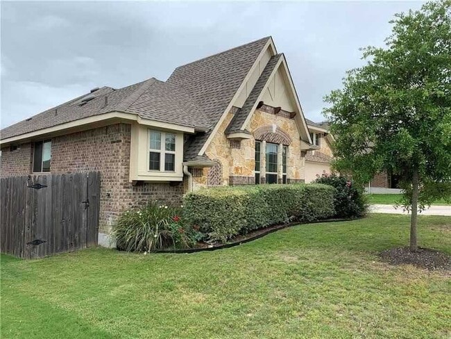 1 - 113 Lightcliff St Unit 1