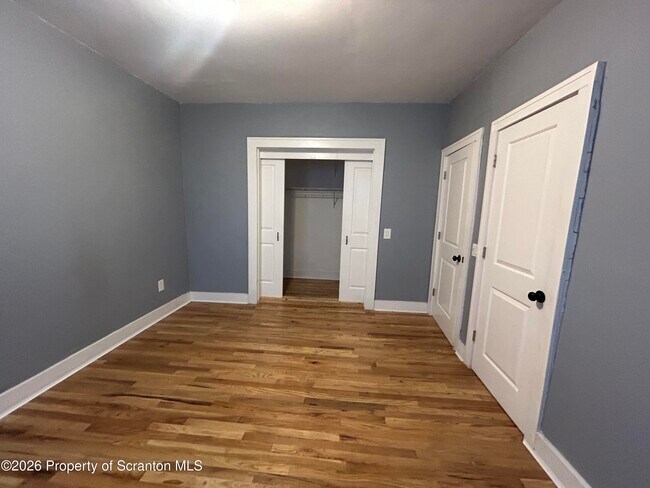 Photo - 634-634 N Irving Ave