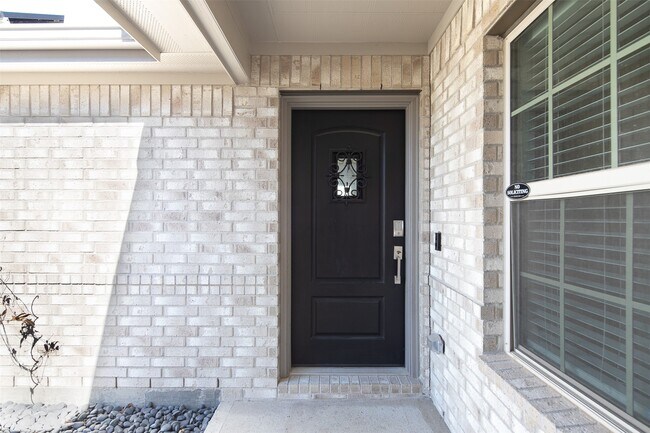 18450 White Stallion Ln