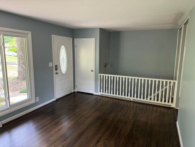 Photo - NOW AVAILABLE! RENT READY!!