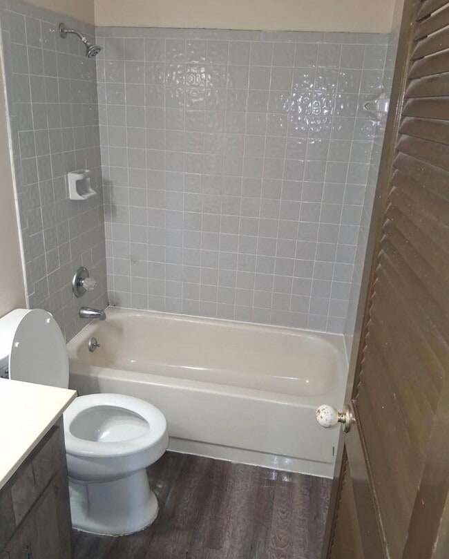 Photo - Cozy 2 Bedroom Condo in Central Lakeland!