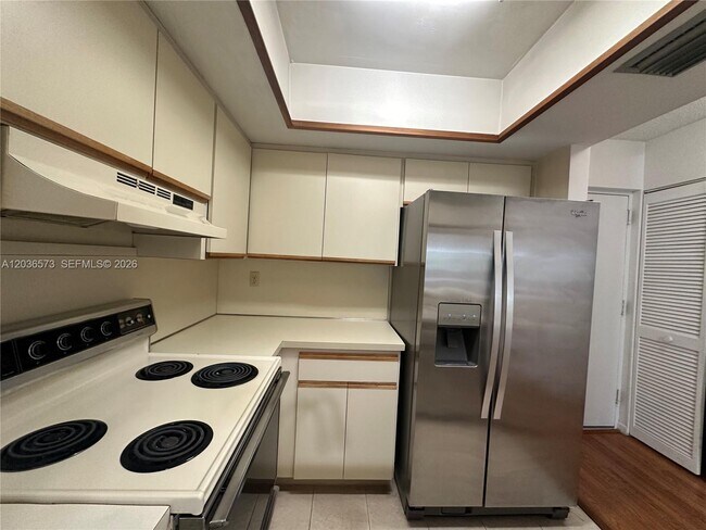 Photo - 8999 SW 123rd Ct Unidad 212