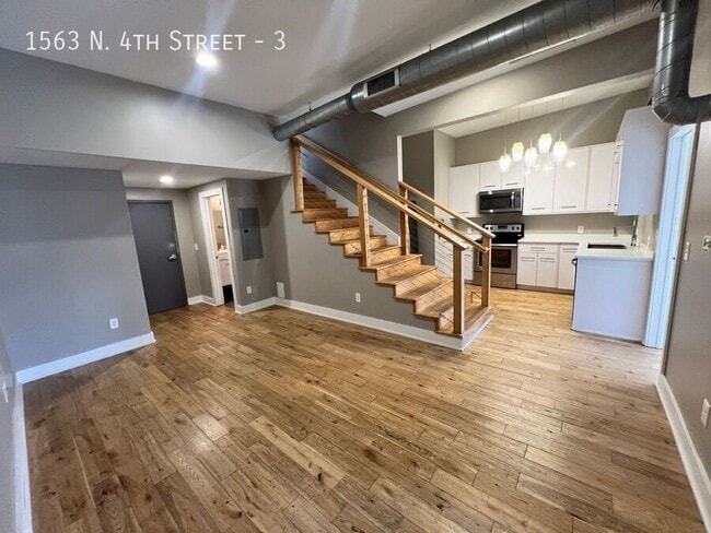 Photo - 1563 N 4th St Unidad 3