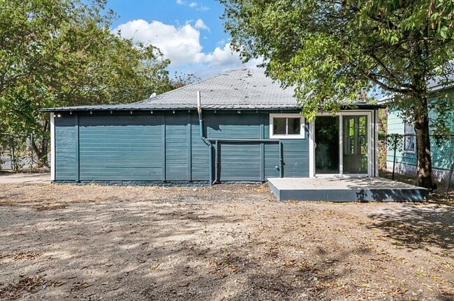 Photo - Spacious 4BD 2BA Home in Waco