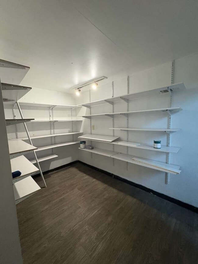 Photo - 1166 Dixwell Ave