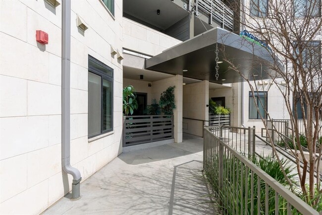 Photo - 3600 S Lamar Blvd Unit 106