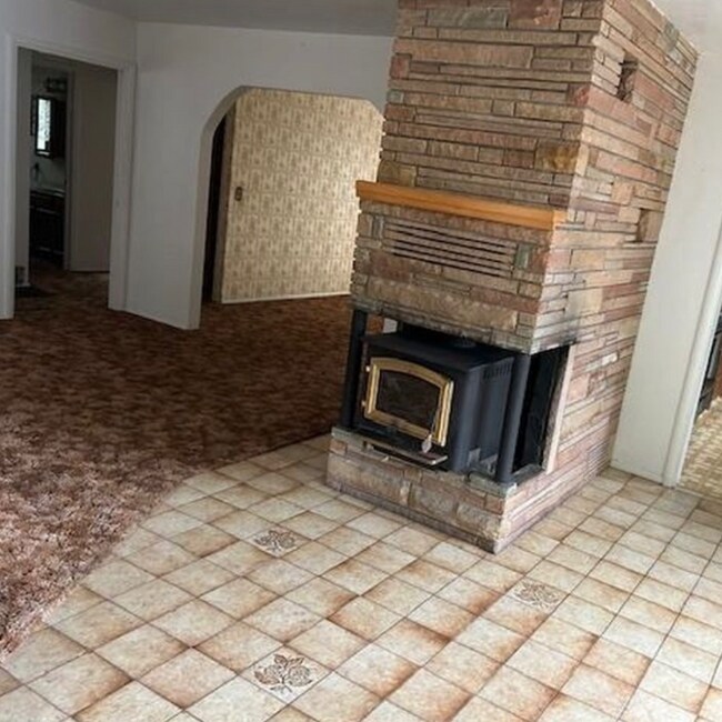 Photo - 109 N Washington Dr